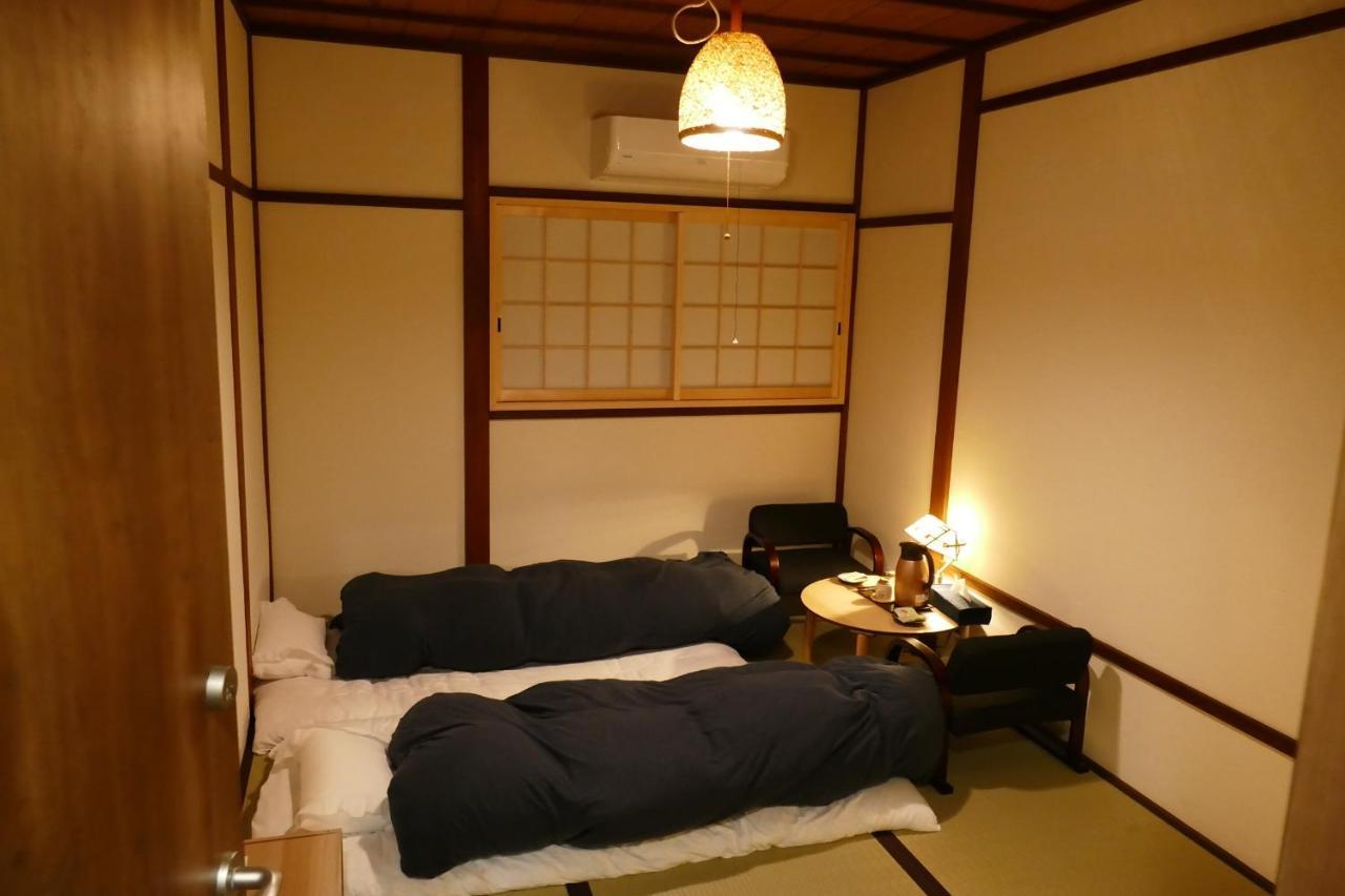 東山の宿 藤屋 Kyoto Buitenkant foto